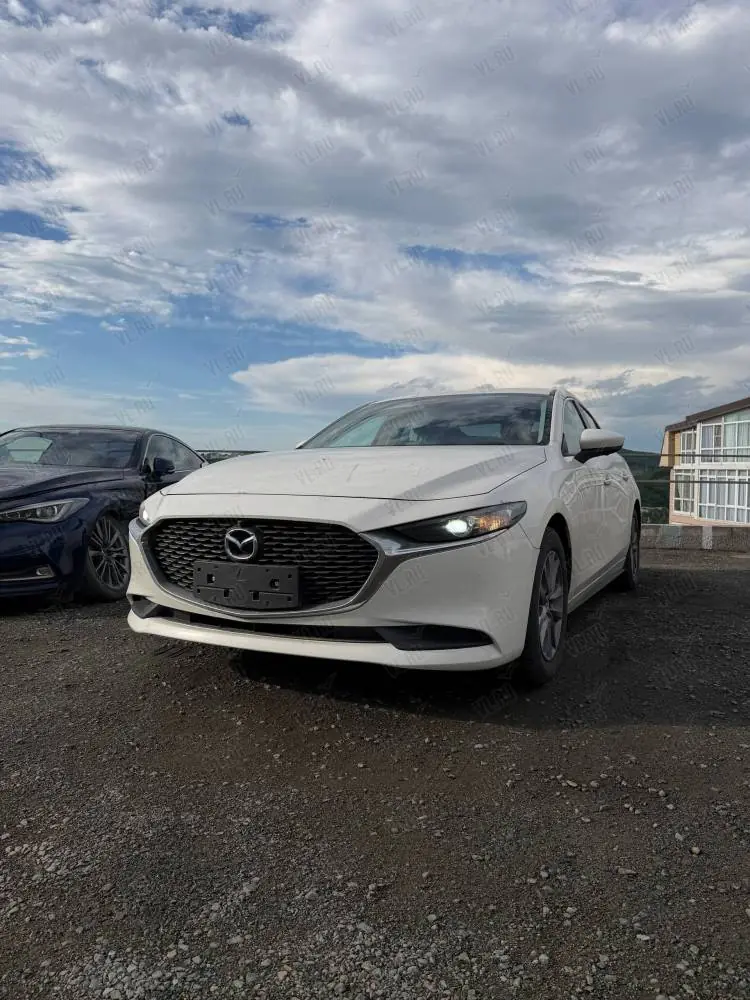 Mazda 3, 2021 — доставлен клиенту СОЛКАР
